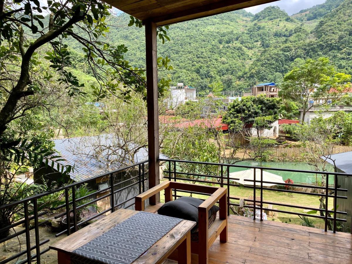 House By Lake Hotel Moc Chau Exterior foto