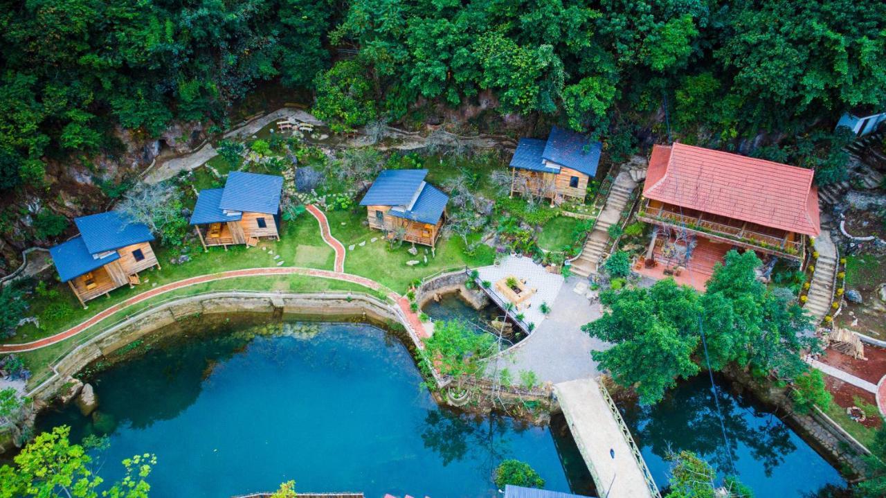 House By Lake Hotel Moc Chau Exterior foto